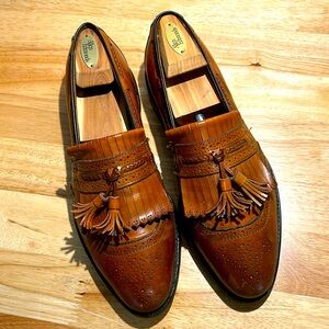 Allen Edmonds slip on tasseled men’s dress shoes.  Size 10.5.